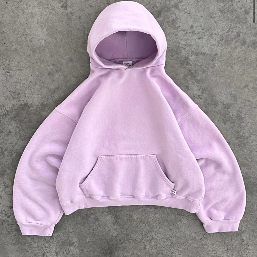 akimbo club hoodie lavender size M